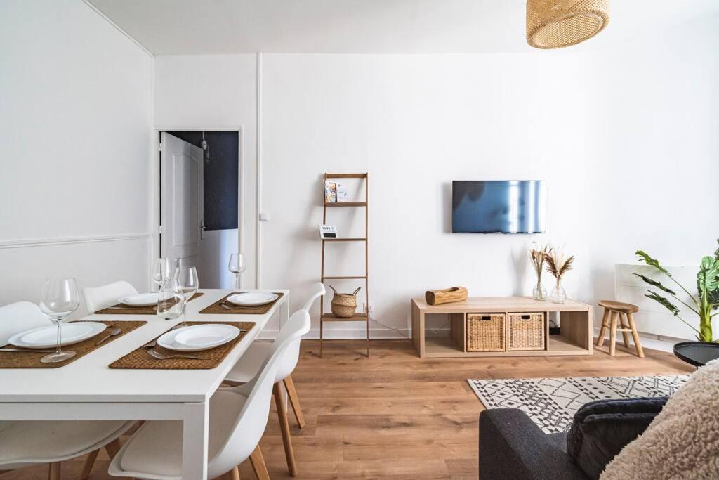 Le Cosy - 2 Chambres - Hyper Centre Reims Bagian luar foto